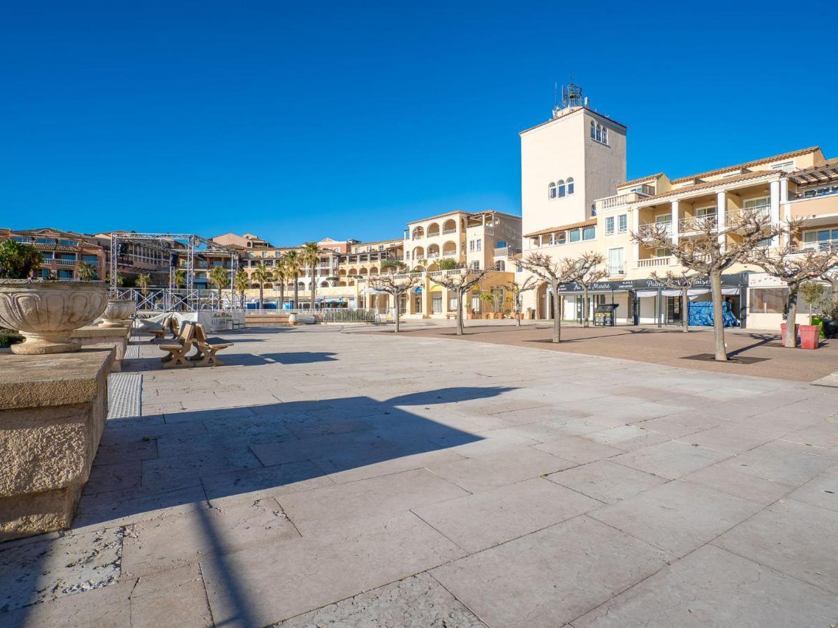 Studio Village Cap Esterel - Le Village-72 By Interhome Saint-Raphael  Bagian luar foto