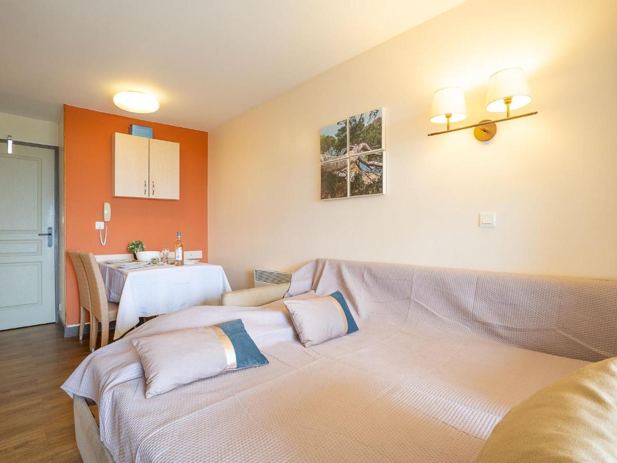 Studio Village Cap Esterel - Le Village-72 By Interhome Saint-Raphael  Bagian luar foto