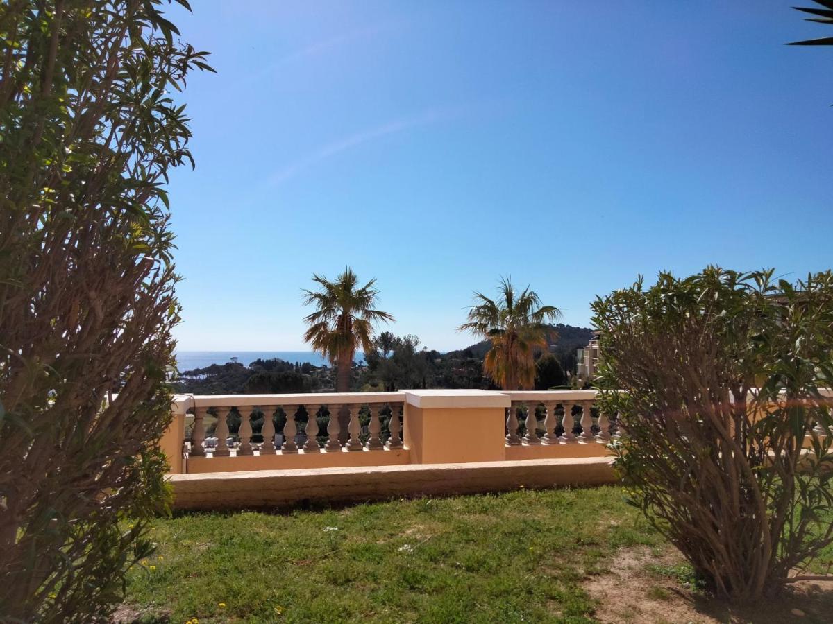 Studio Village Cap Esterel - Le Village-72 By Interhome Saint-Raphael  Bagian luar foto