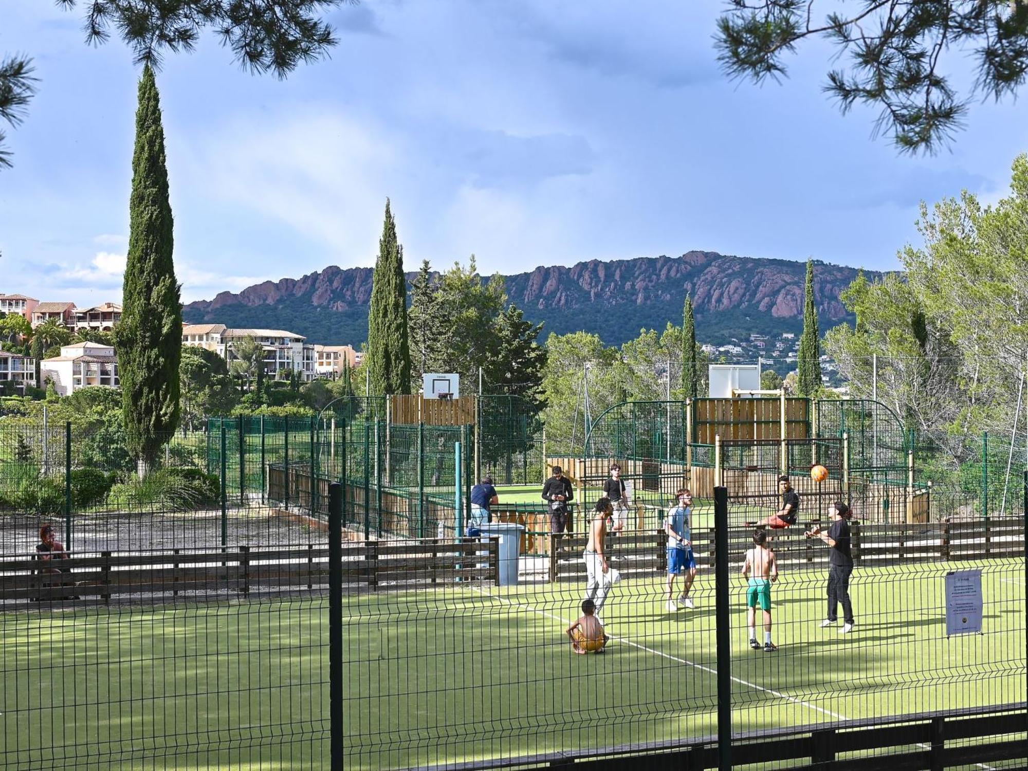 Studio Village Cap Esterel - Le Village-72 By Interhome Saint-Raphael  Bagian luar foto