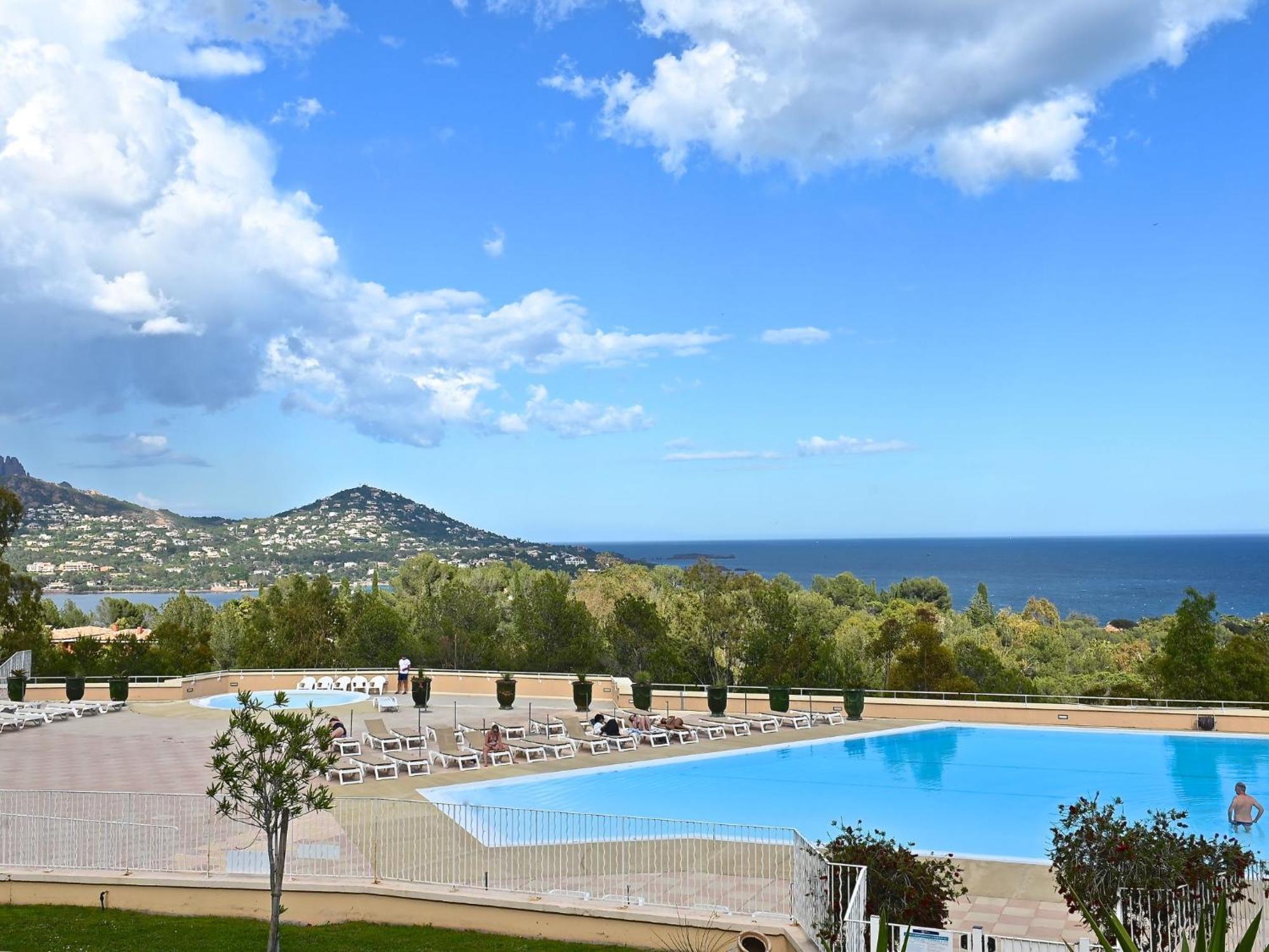 Studio Village Cap Esterel - Le Village-72 By Interhome Saint-Raphael  Bagian luar foto